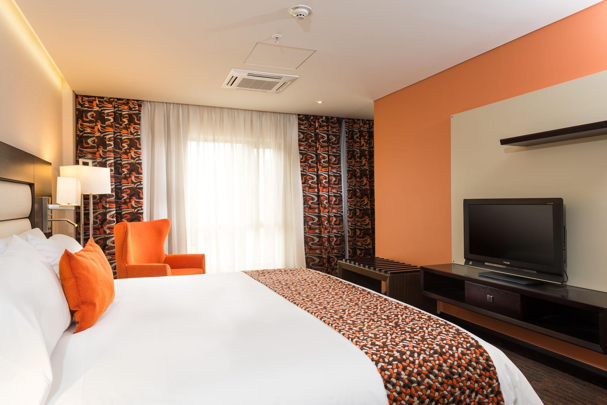 Casa Dann Carlton Hotel & Spa Bogotá Exterior foto A typical room at the hotel